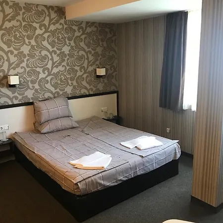 Casa Blanca מלון 3*
