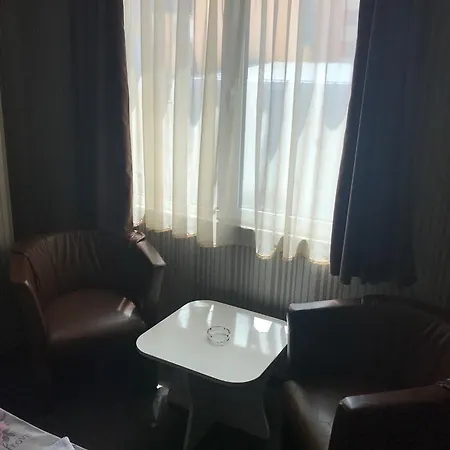 מלון Casa Blanca 3*